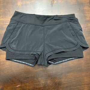 Athleta 2 in 1 pulse shortie running shorts size medium